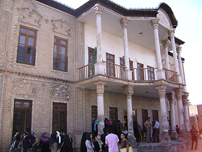 عکس مرحومه نسیم حشمتی همسر و حمایت استاد دانشگاه از دکتر عکس مرحومه نسیم حشمتی همسر و حمایت استاد دانشگاه از دکتر