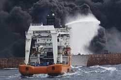 واکنش بازیگر «جنگ‌ نفت‌کش‌ها» به حادثه تلخ «سانچی»