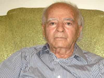 "اسماعیل ریاحی" درگذشت 