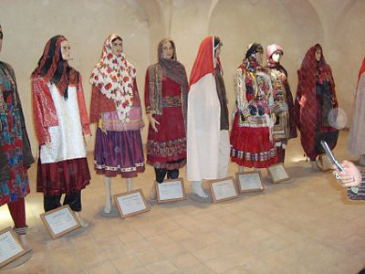 چیرگی فرهنگی از طریق انتقال پوشاک صورت می‌گیرد