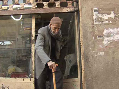 نمايش مستند «حاج‌اكبر كفاش» 
