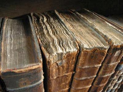 عرضه یک مفاتیح الجنان متفاوت در قم