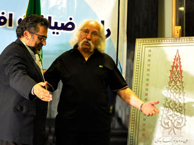 شمقدری از حضور مایکل مور در جشنواره سینما حقیقت خبر داد
