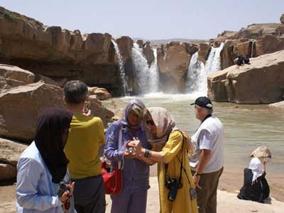 تحقیقات علمی در حوزه گردشگر ورودی وجود ندارد