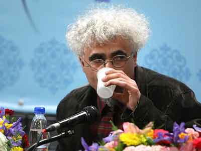 امیدوارم فیلم «ساکن خانه چوبی» به زودی وارد چرخه تولید شود