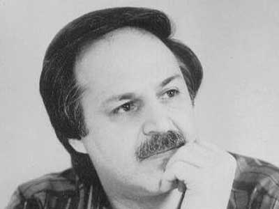 آثار و کتاب های فریبرز لاچینی در سطح جهان منتشر می شود 