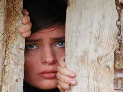 شمس لنگرودی و رسول یونان به ایرلند می‌روند