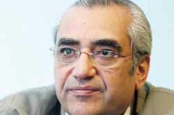 فرزاد موتمن  پیش تولید«مانی و دلاور» را آغاز می‌کند