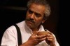 اصغر همت راضي شد، «خرس» سرانجام به «تئاتر شهر» مي‌رود