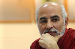 دوسالانه به تاخیر افتد، اعتبارش از دست می‌رود