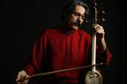 کمانچهنوازی کیهان کلهر در فرانسه طنین انداز می شود کمانچهنوازی کیهان کلهر در فرانسه طنین انداز می شود