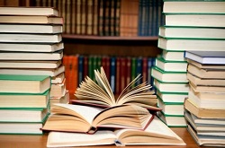 بررسی چگونه نشستن به هنگام مطالعه
