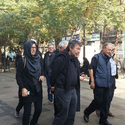 حضور گردشگران خارجی در عزاداری  تاسوعا و عاشورای حسینی   