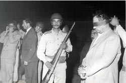 حاج طیب در داش‌مشتی‌گری معروف محل بود