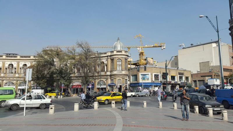 سایه کلنگ روی میدان حسن‌آباد