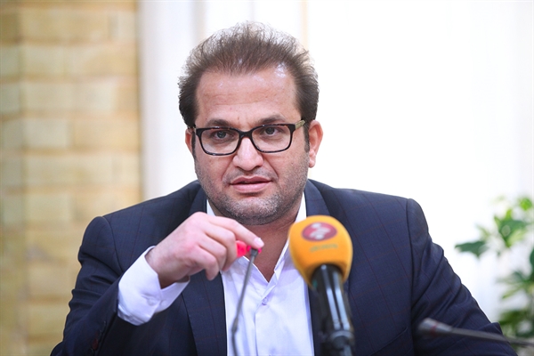 برخی پایگاه‌های ملی تا چهار ماه حقوق نداشتند