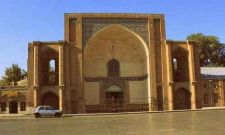 دفاع تمام قد میراثی‌ها در مقابل درخواست واگذاری «دولتخانه قزوین»