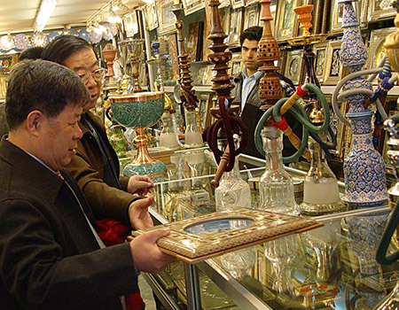 آغاز برنامه های هفته صنایع دستی از اردیبهشت ماه/ مصلی امام خمینی میزبان نمایشگاه امسال