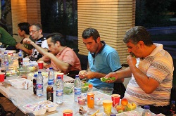 گروه خیرین نیکنام ، میزبانان شایسته کهریزک