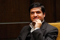 دو سال است که گرفتار بیماری سرطان هستم